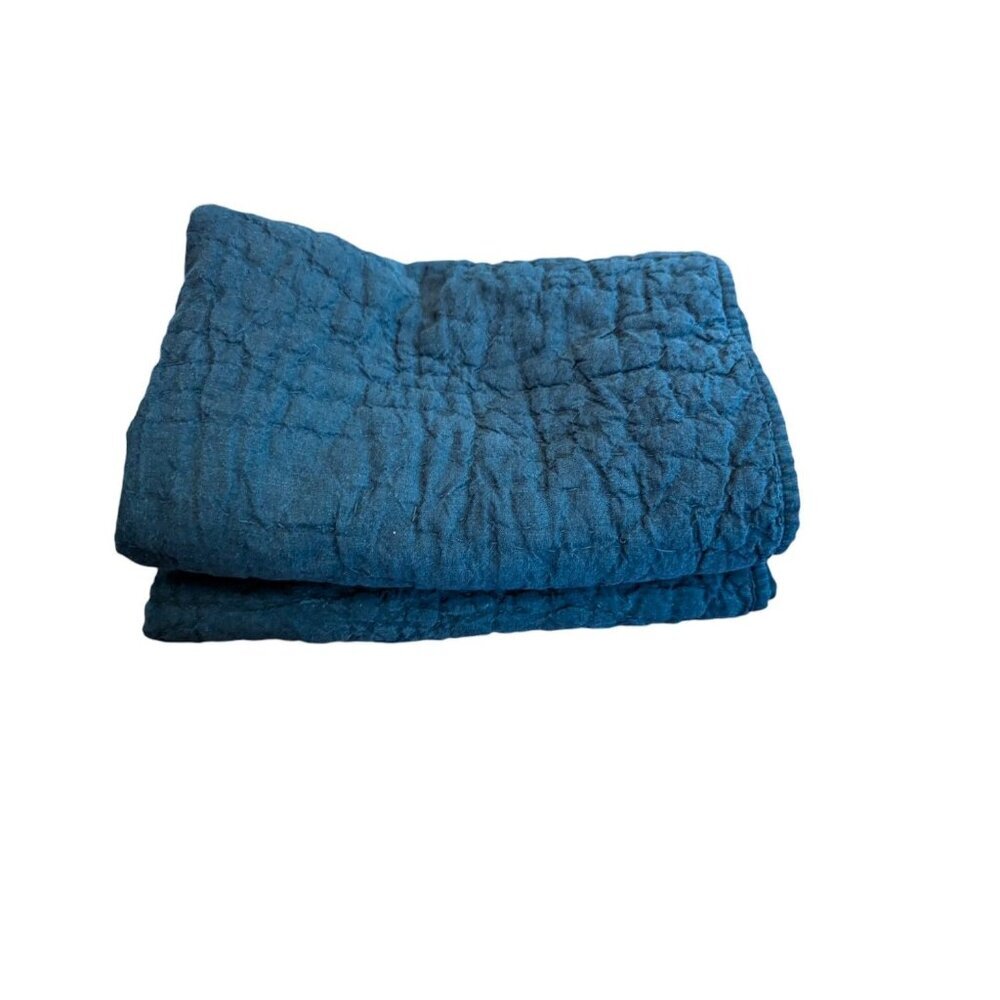 2 POTTERY BARN PILLOW COVER SHAMS Quilted 26 X 26 Linen Cotton Blend Blue